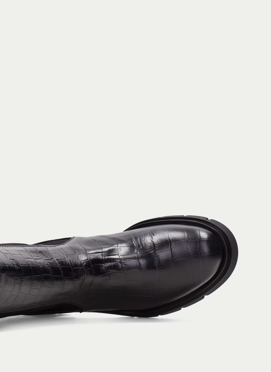 botins zurich preto