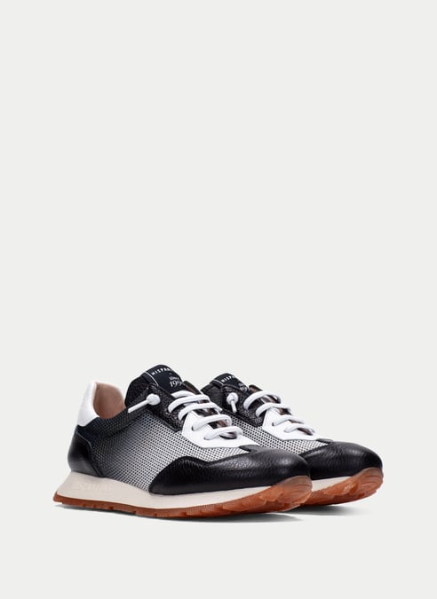 outlet deportivo kansas negro-blanco - hispanitas