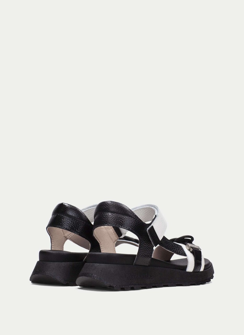 sport sandals ambar preto-branco