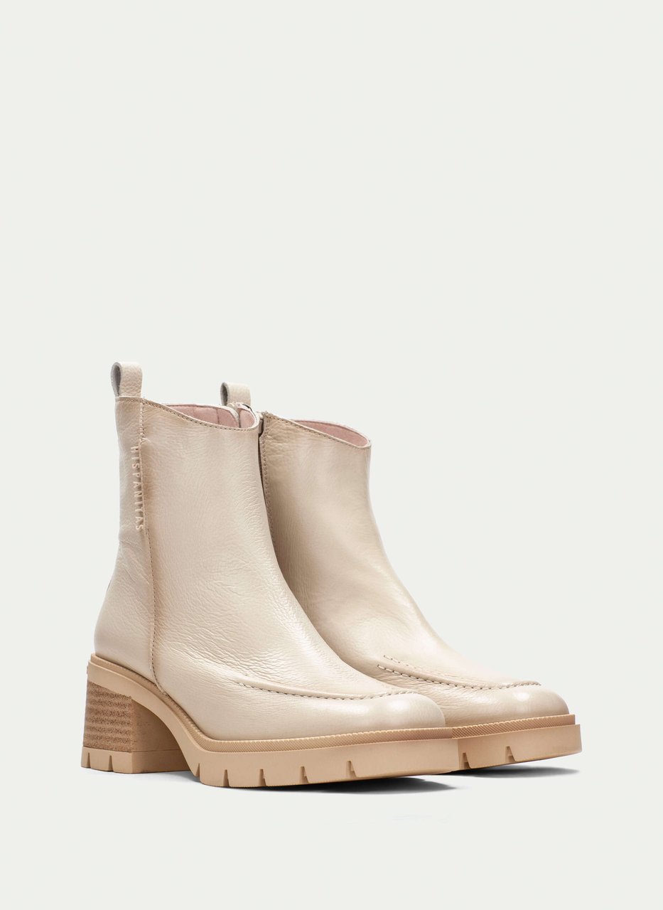 ankle boot everest milk