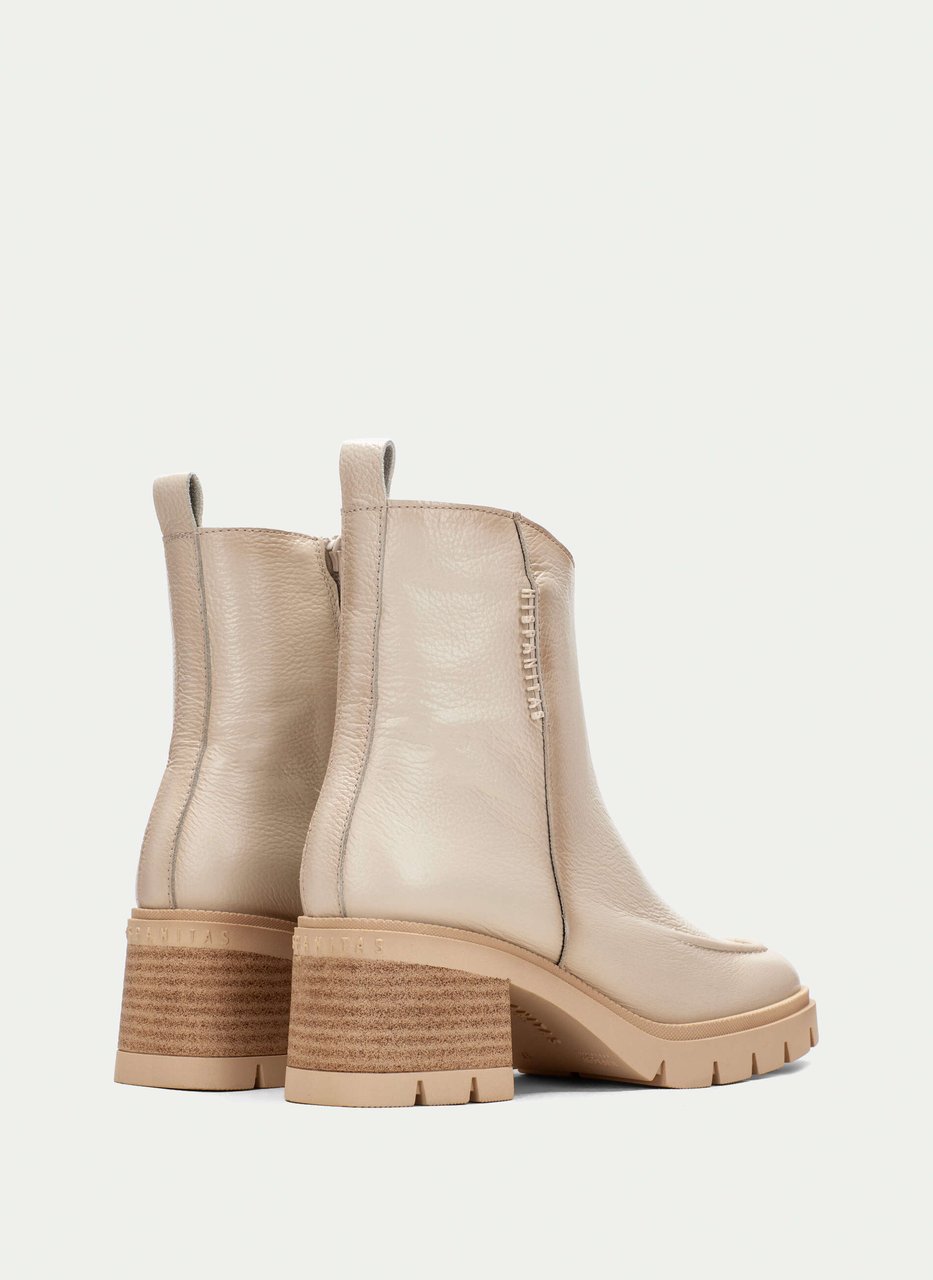 ankle boot everest milk