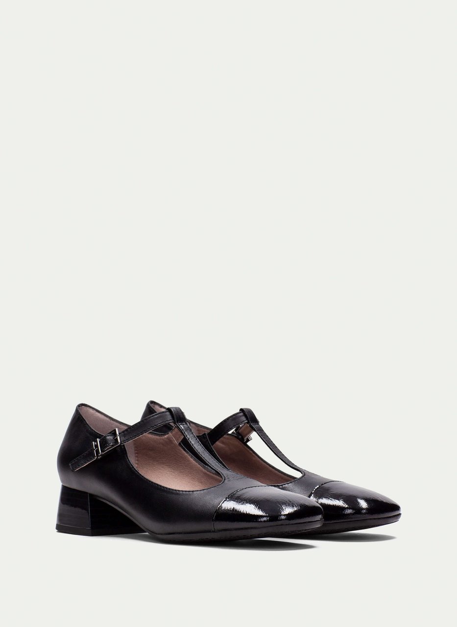 t-strap manila preto
