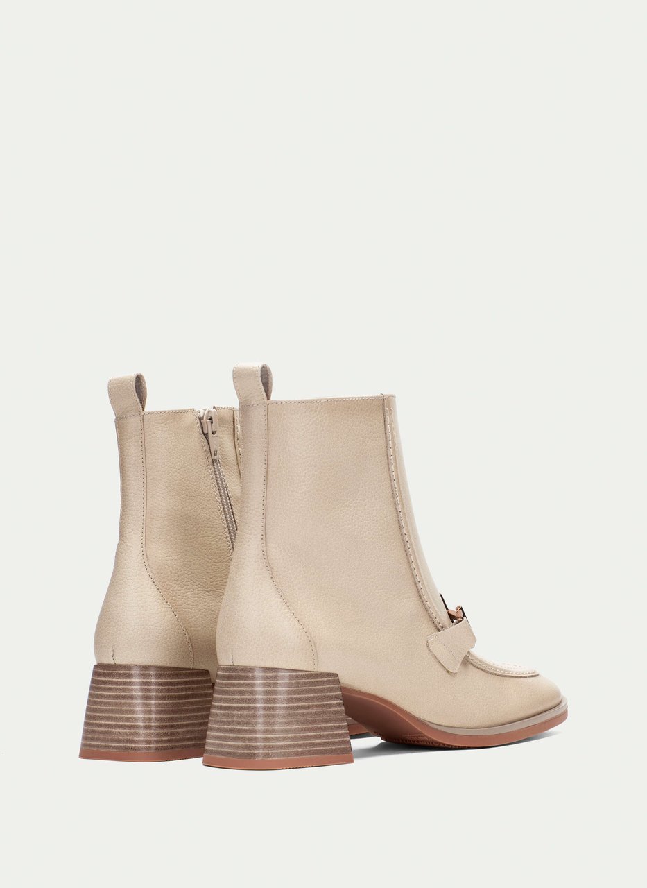 botins milan milk