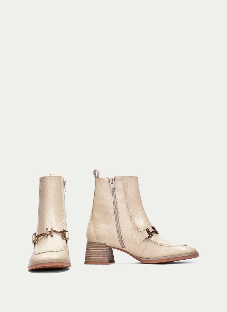 botins milan milk