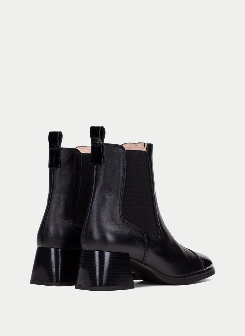 ankle boot milan black