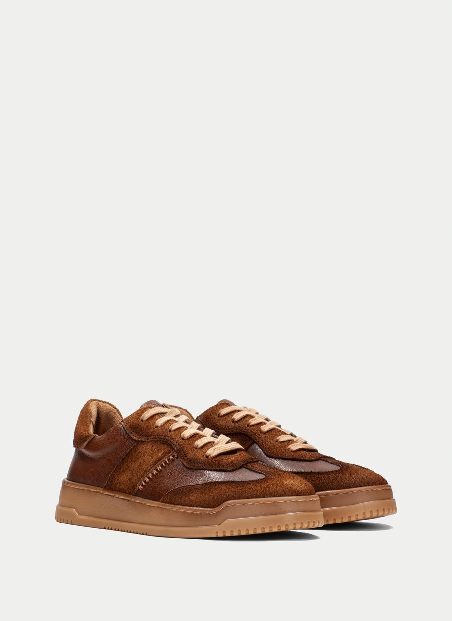 sneaker  tan