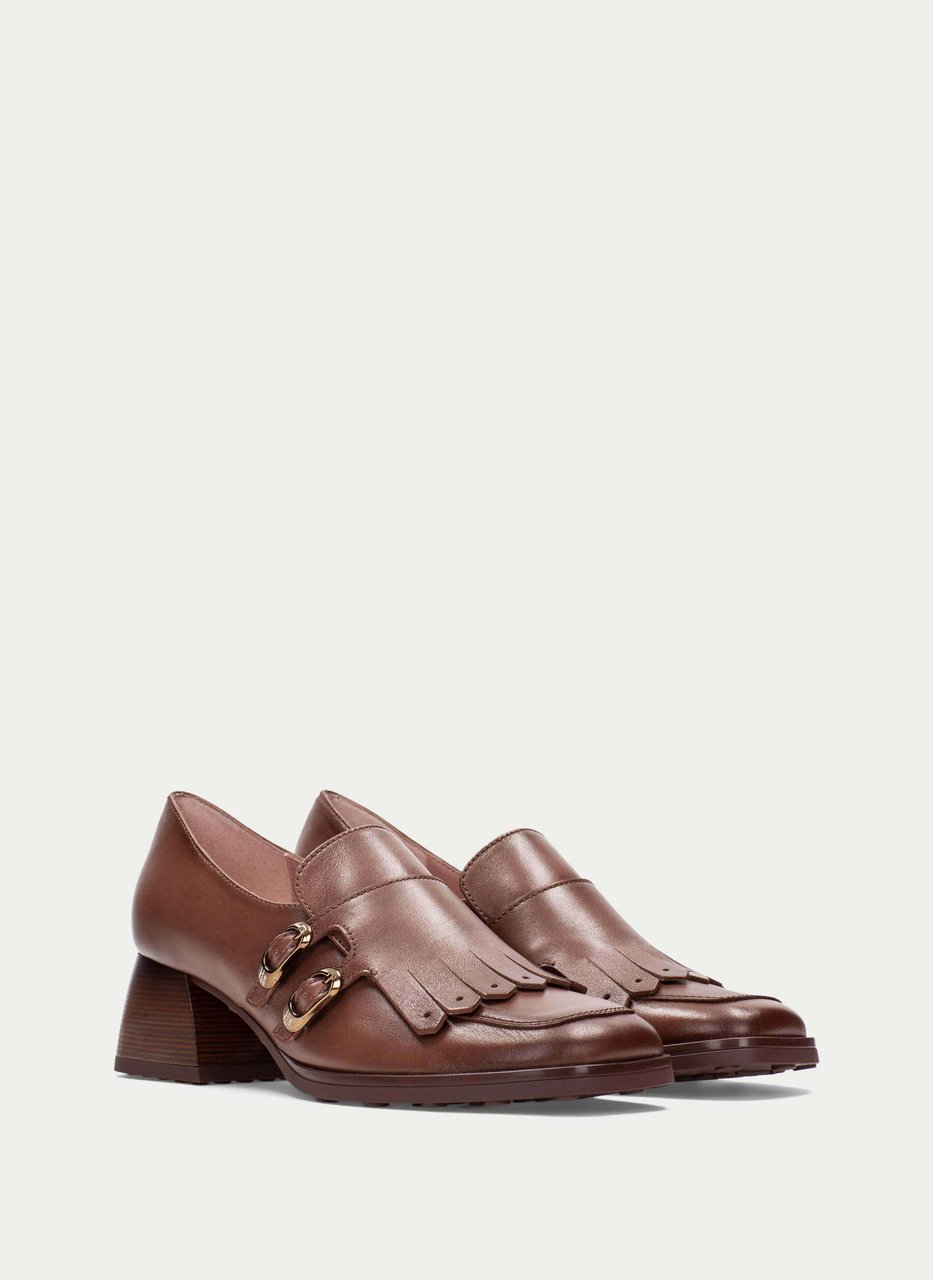 zapatos con hebilla marsella avellana