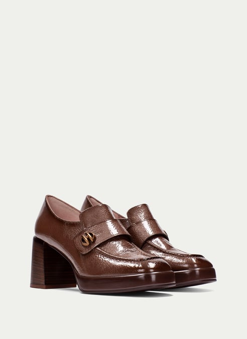 outlet mocasín tokio avellana - hispanitas