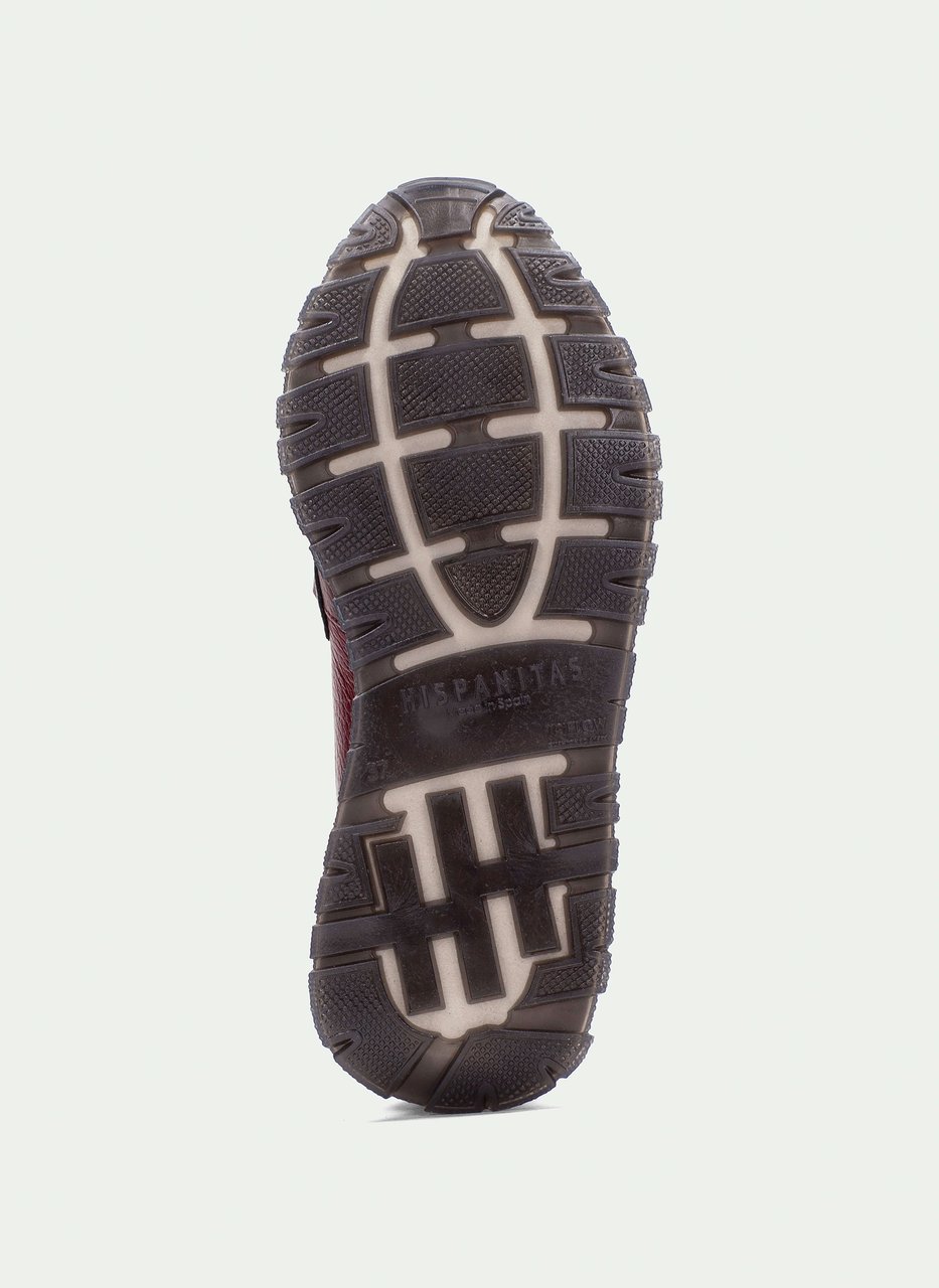 moccasin sport kansas wine