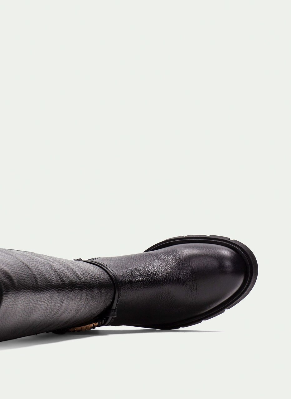 bota zurich negro