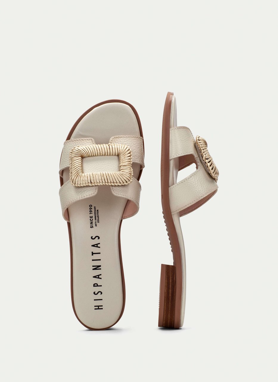 flat sandal yakarta latte