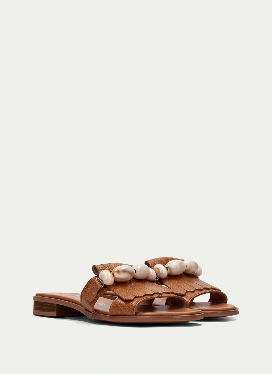 flat sandal yakarta couro