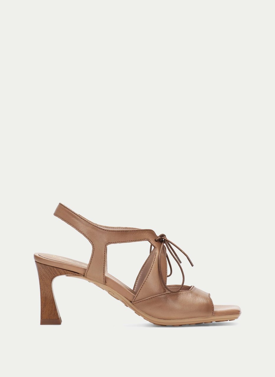 heeled sandal rosa almond