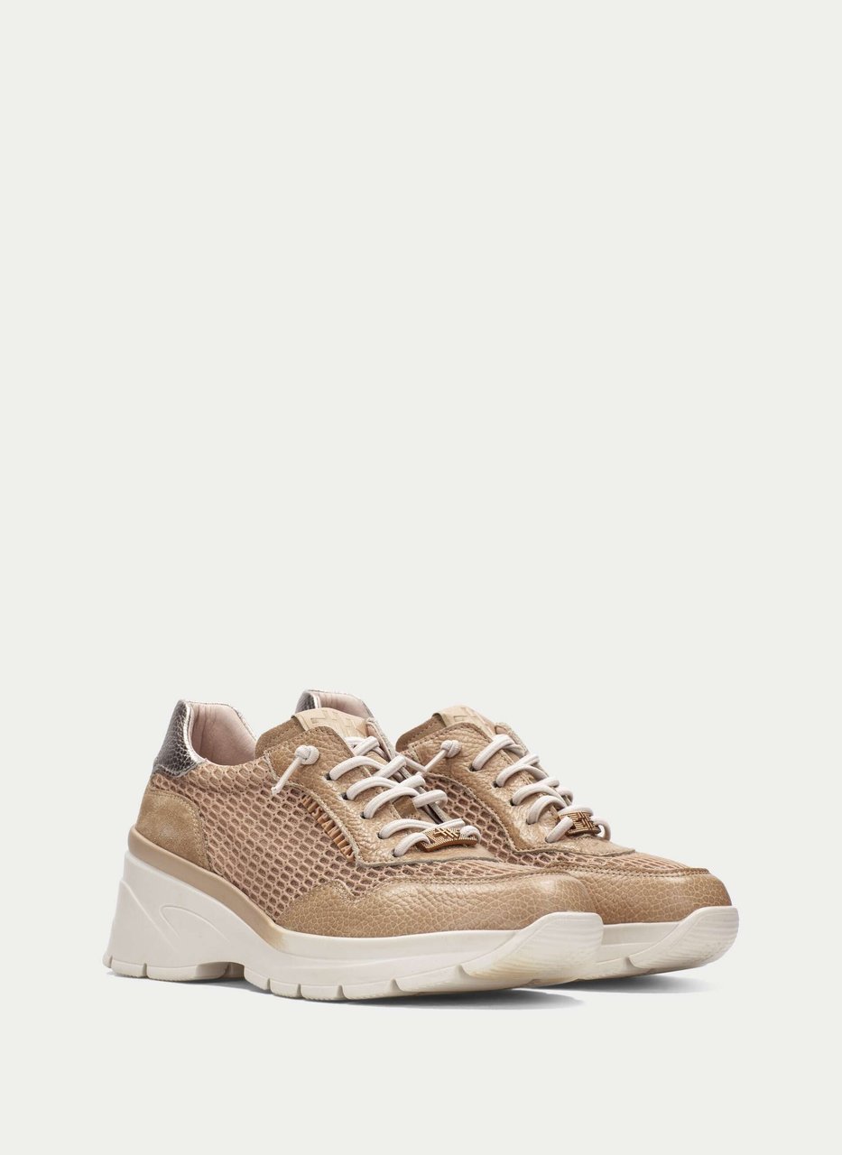 sneaker jade camel