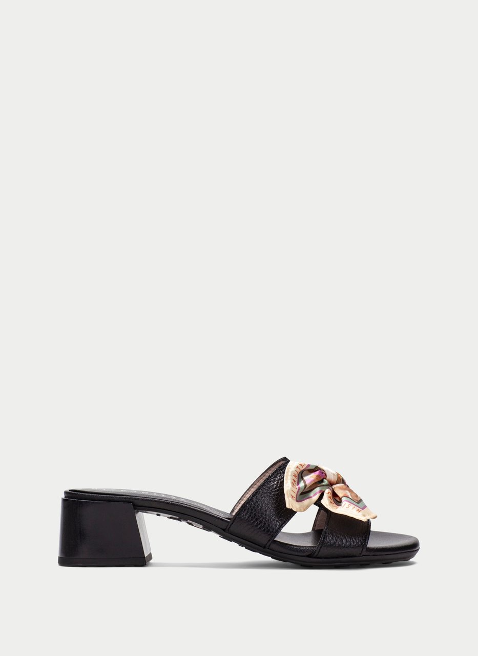 sandal tulipan preto