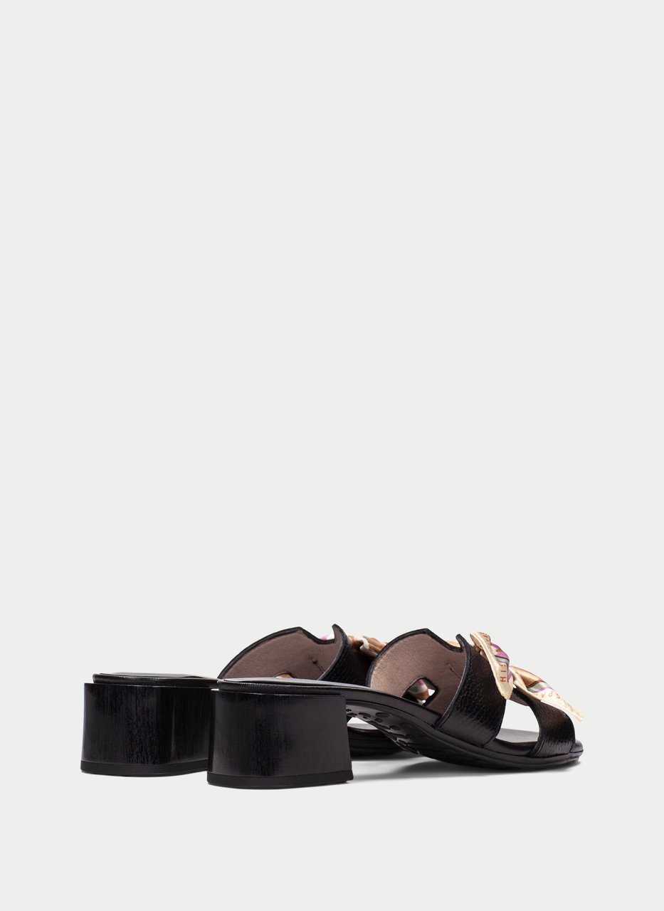sandal tulipan preto