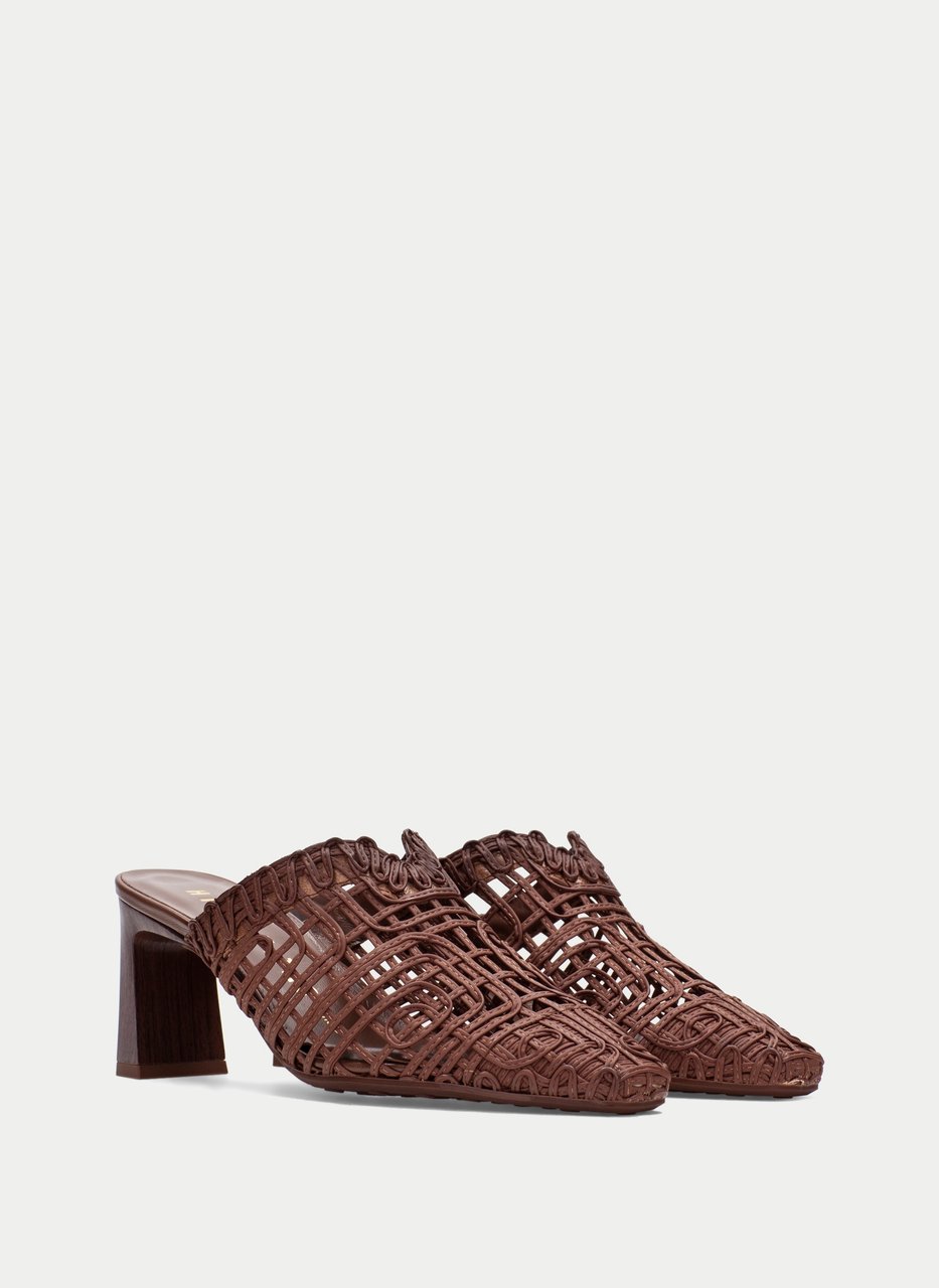mule amapola hazelnut