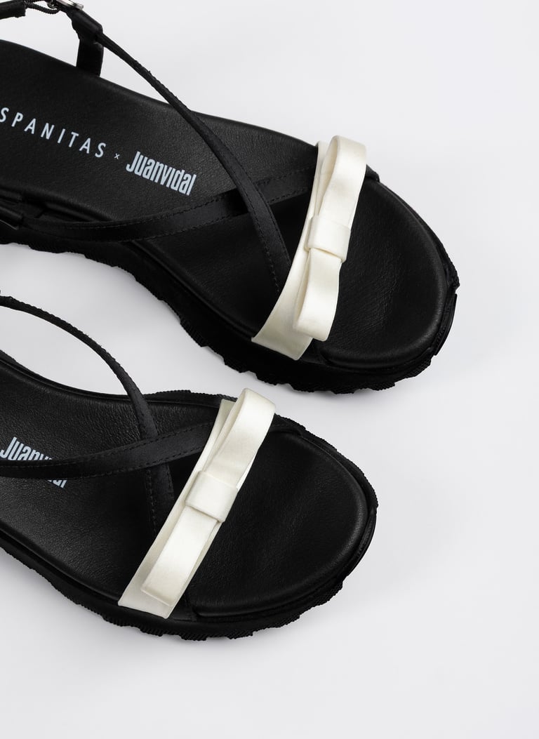 Sport Sandals HV264832 BLACK-WHITE SHOES 60302 | HISPANITAS ®️