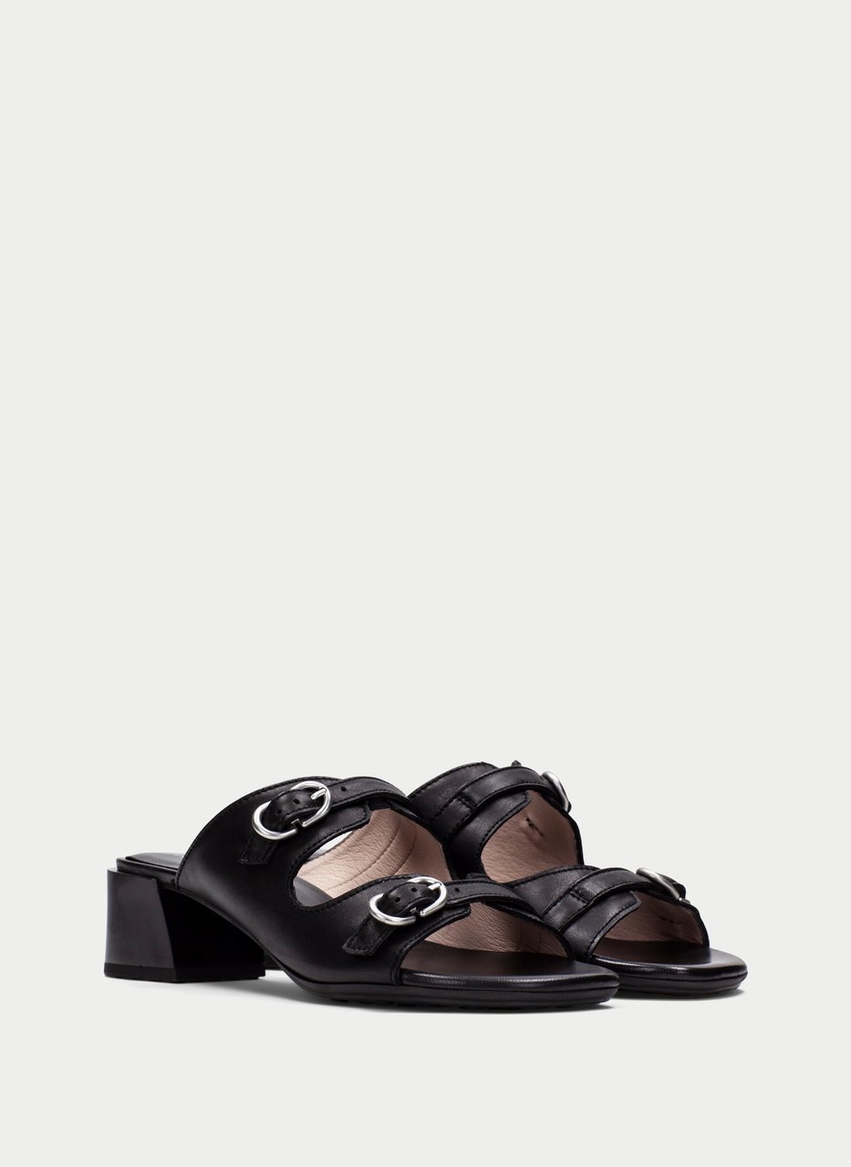 sandal tulipan preto