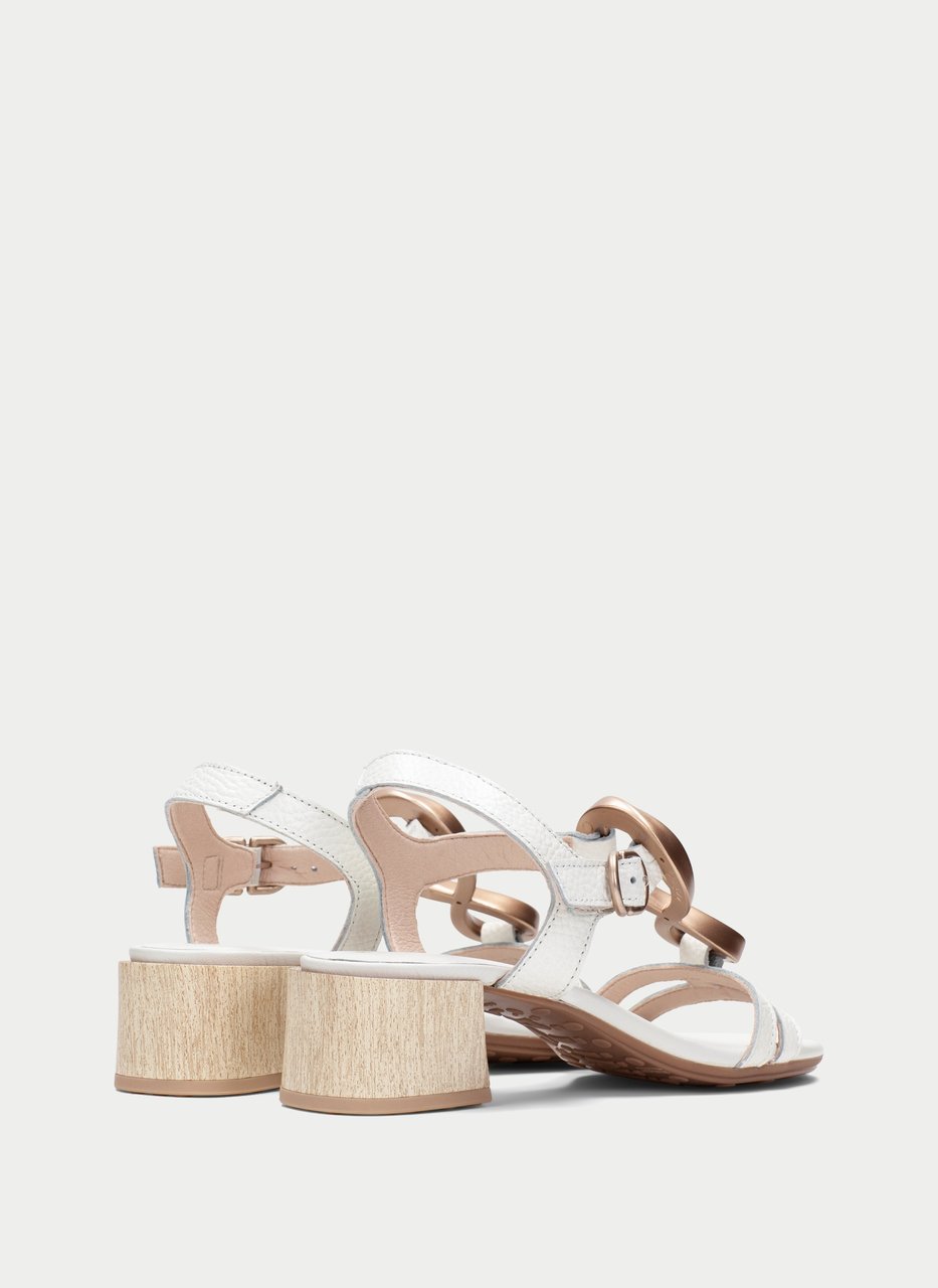 sandal tulipan branco