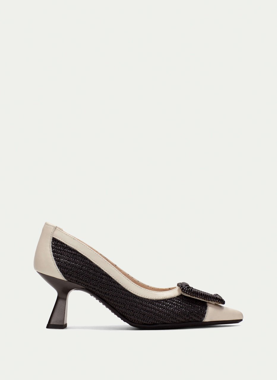 pump nova black-latte
