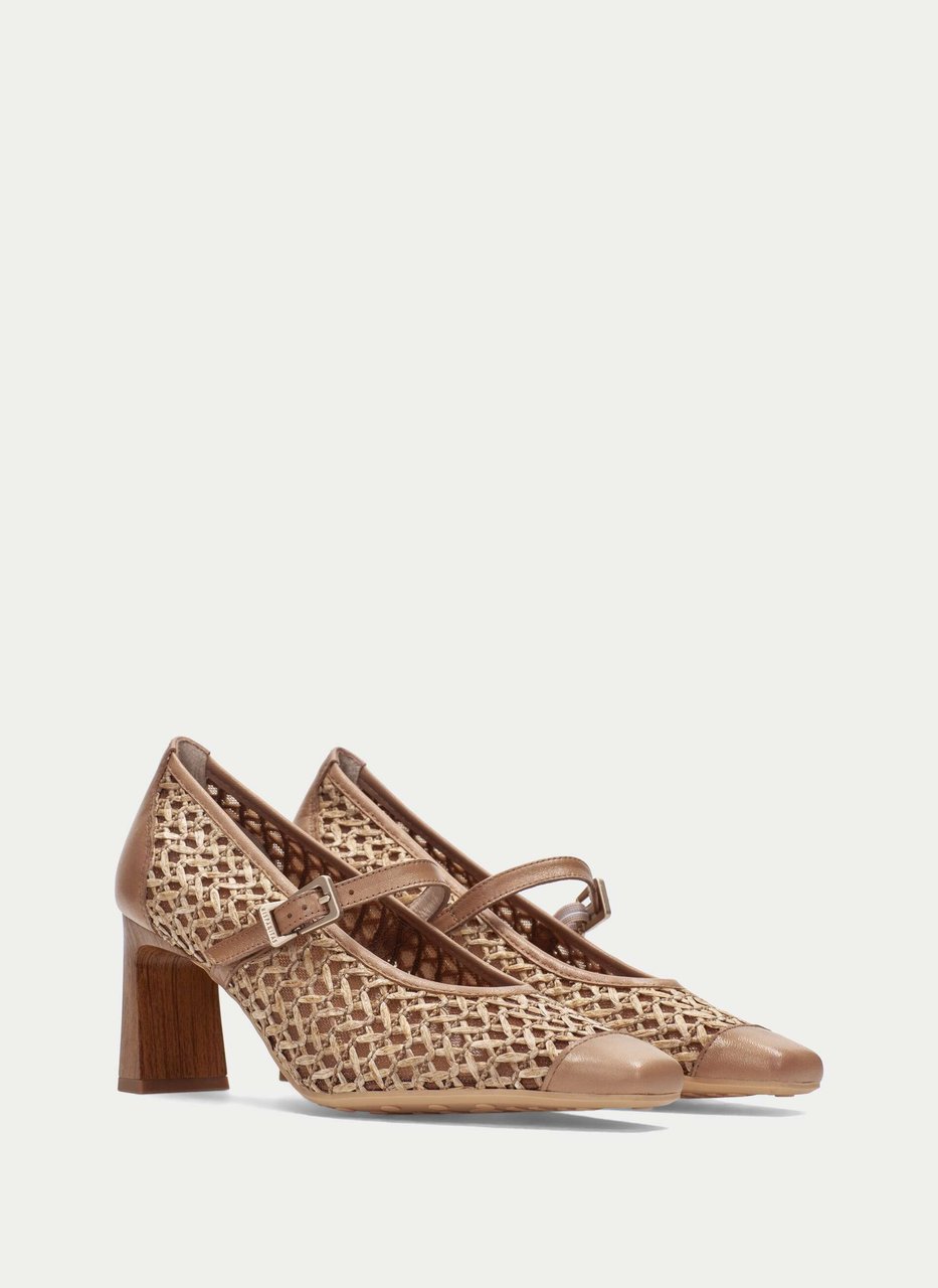 mary jane amapola desert