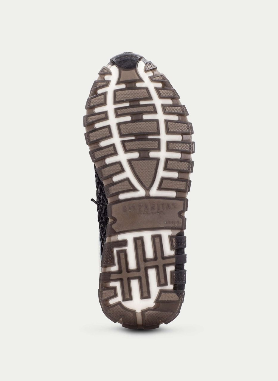 sneaker oregon black