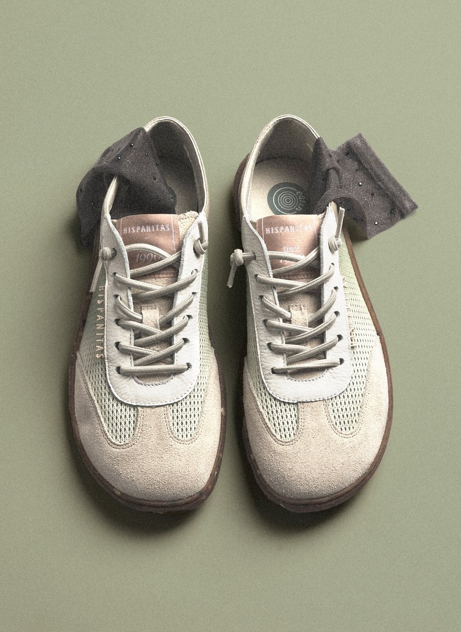 transitional barefoot earth branco-alga
