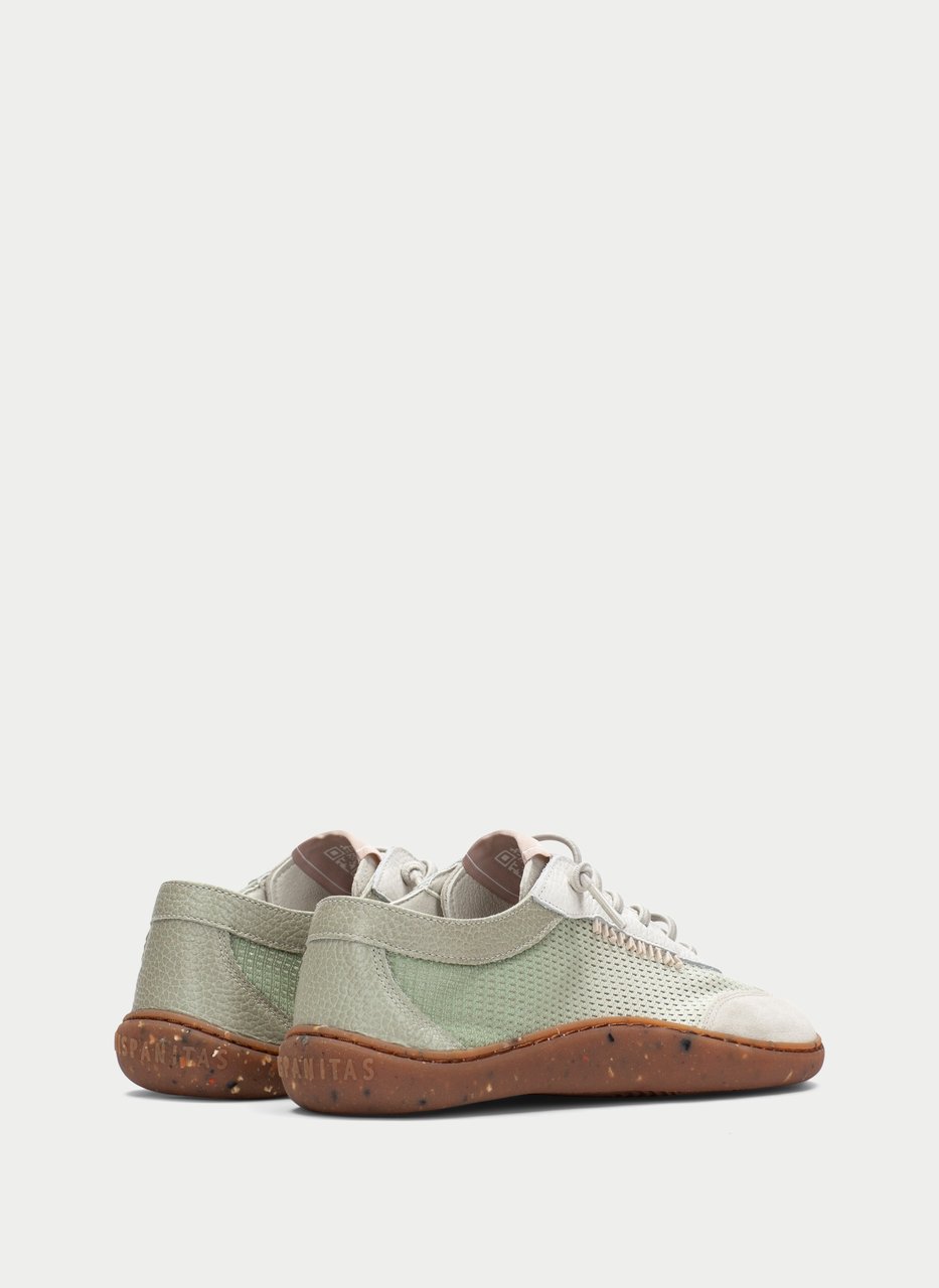 transitional barefoot earth branco-alga