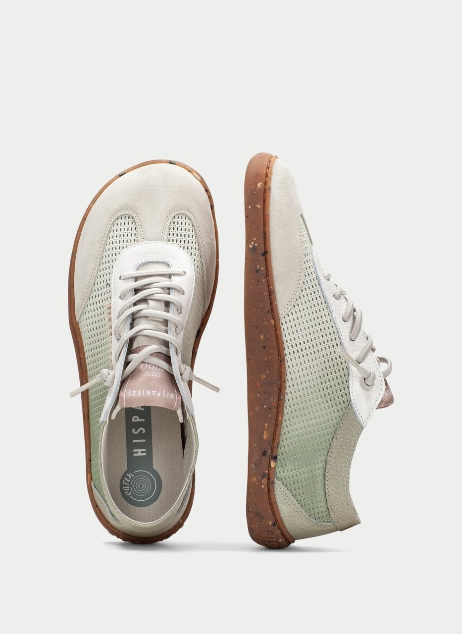 transitional barefoot earth branco-alga
